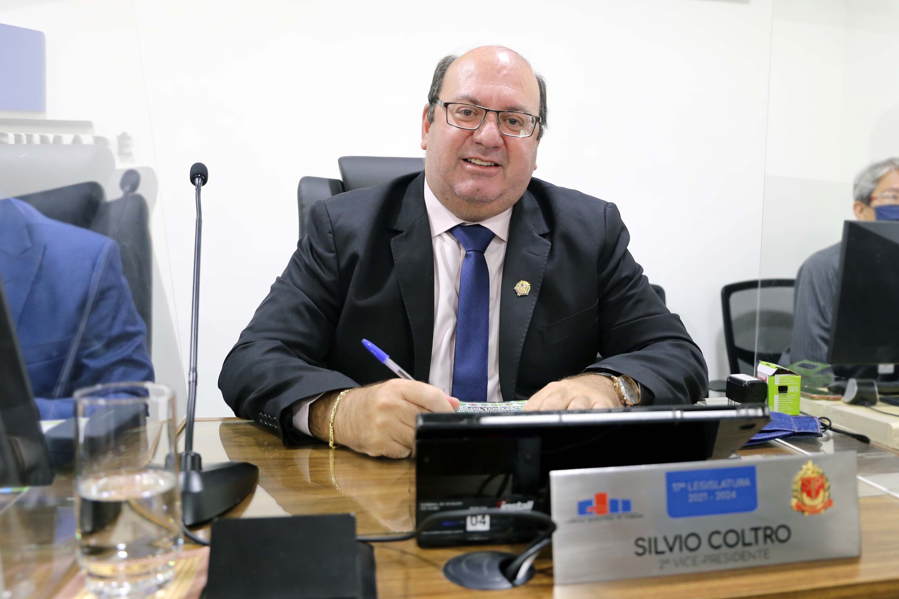 Silvio Coltro parabeniza nova diretoria da ACIAS