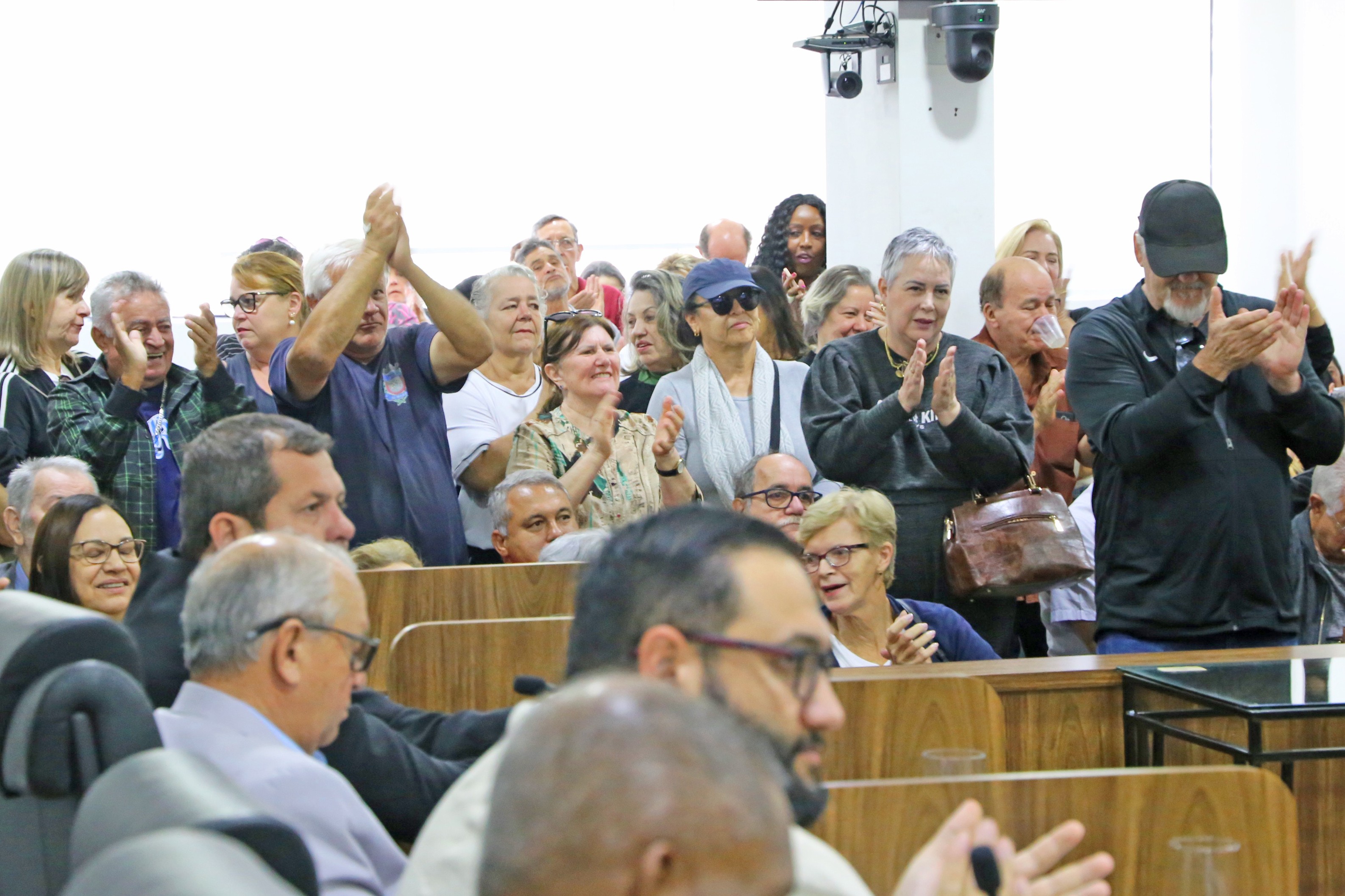Câmara de Sumaré aprova auxílio “vida saudável” a servidores inativos e pensionistas