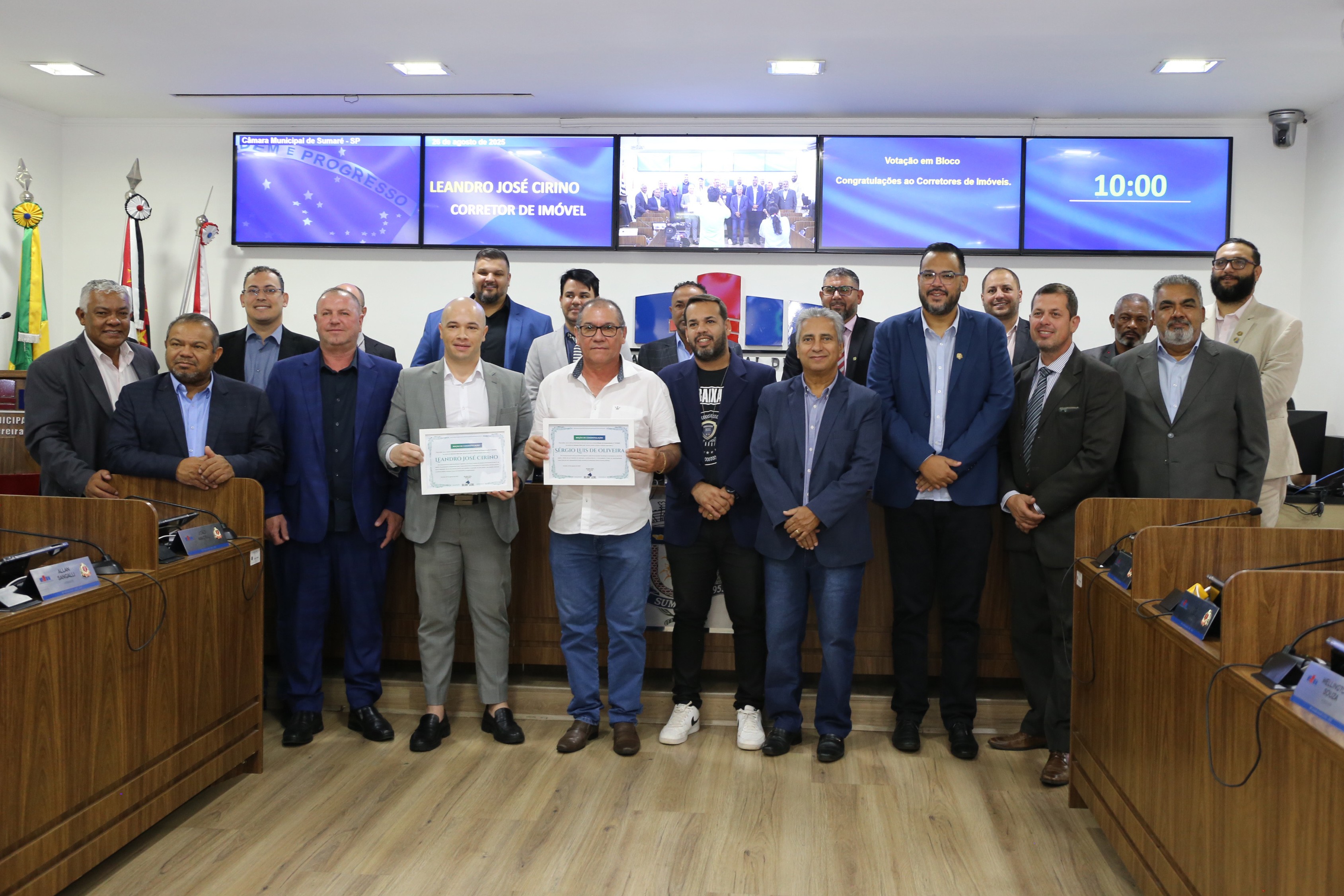Câmara de Sumaré faz homenagem a corretores de imóveis que atuam na cidade