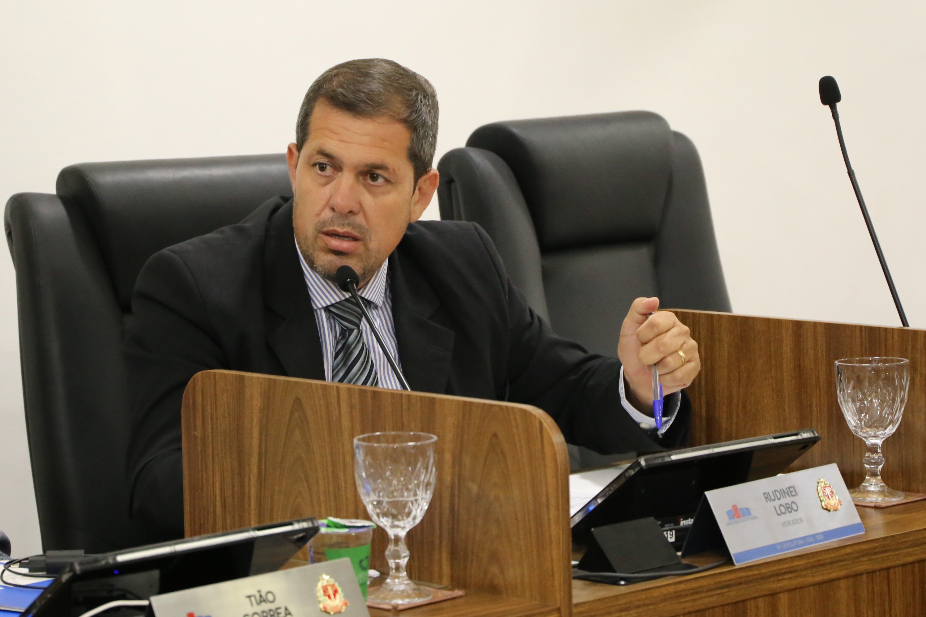 Câmara de Sumaré debate uso de reconhecimento facial em escolas municipais