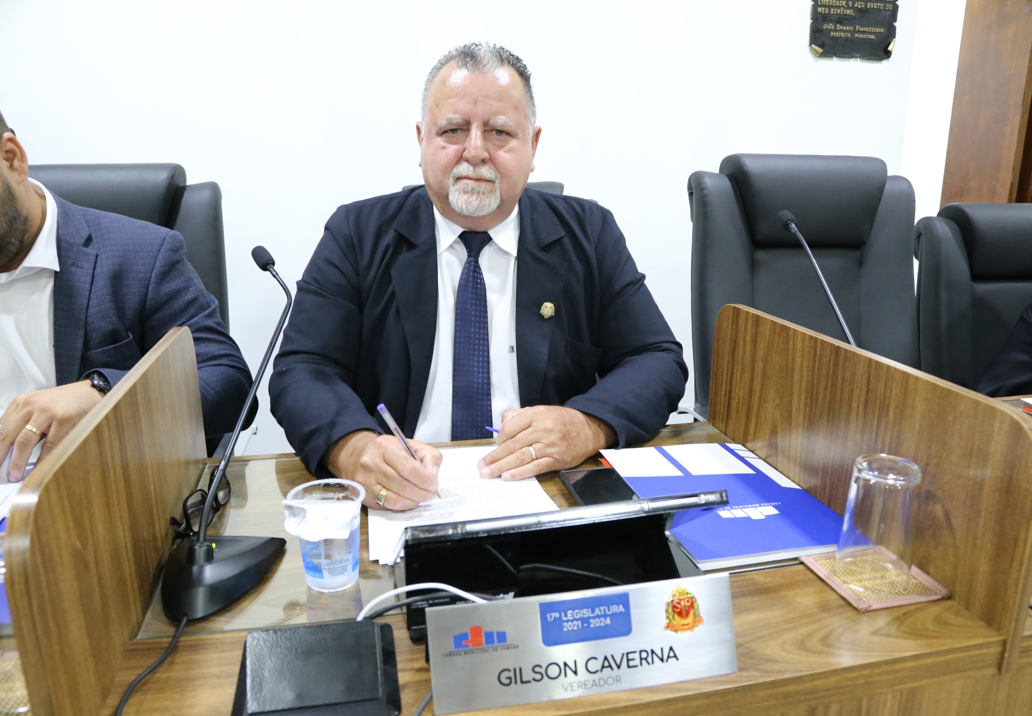 Gilson Caverna quer conscientizar sobre os malefícios do cigarro eletrônico