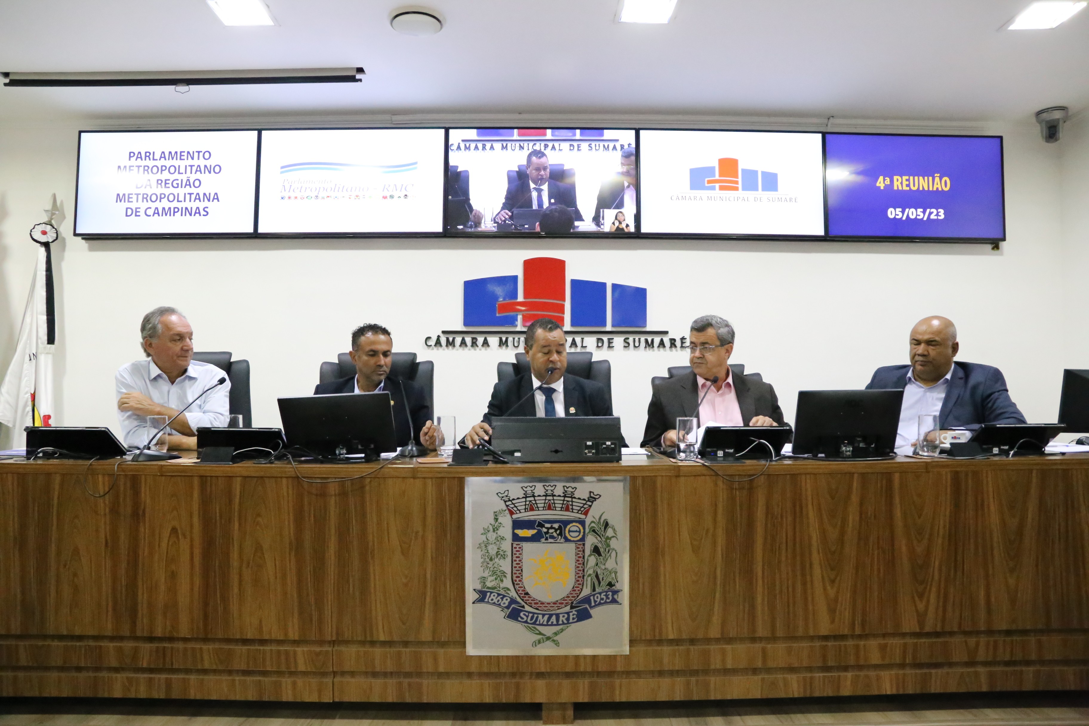 Em reunião do Parlamento da RMC, presidente da Câmara apoia criação de Bilhete Metropolitano para passageiros com deficiência