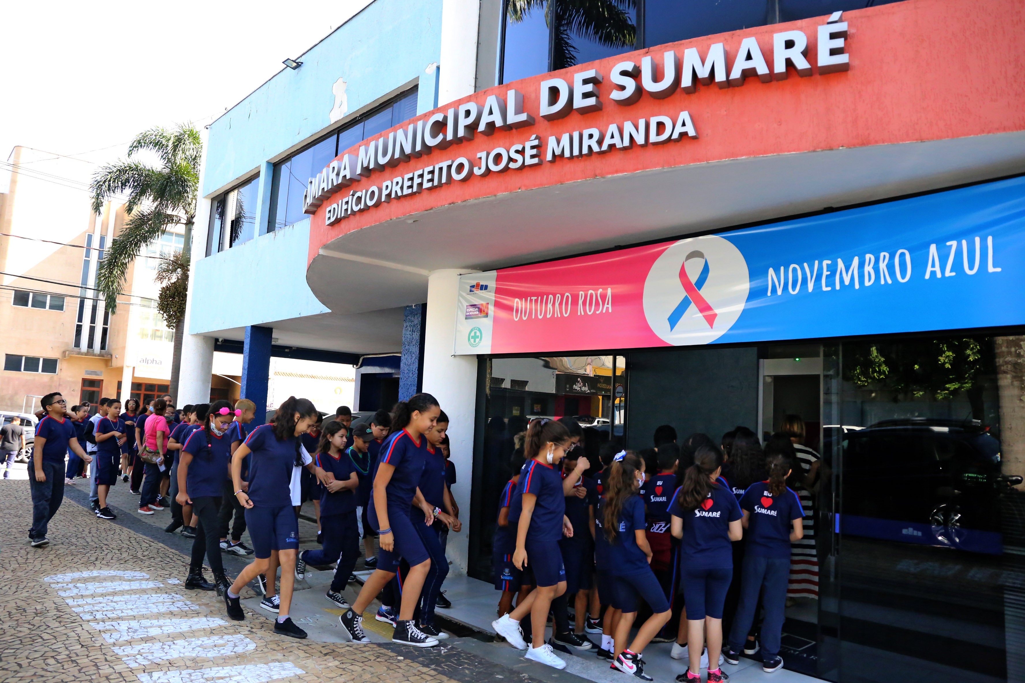 Projeto Jovem Cidadão leva estudantes da rede municipal para conhecer a Câmara