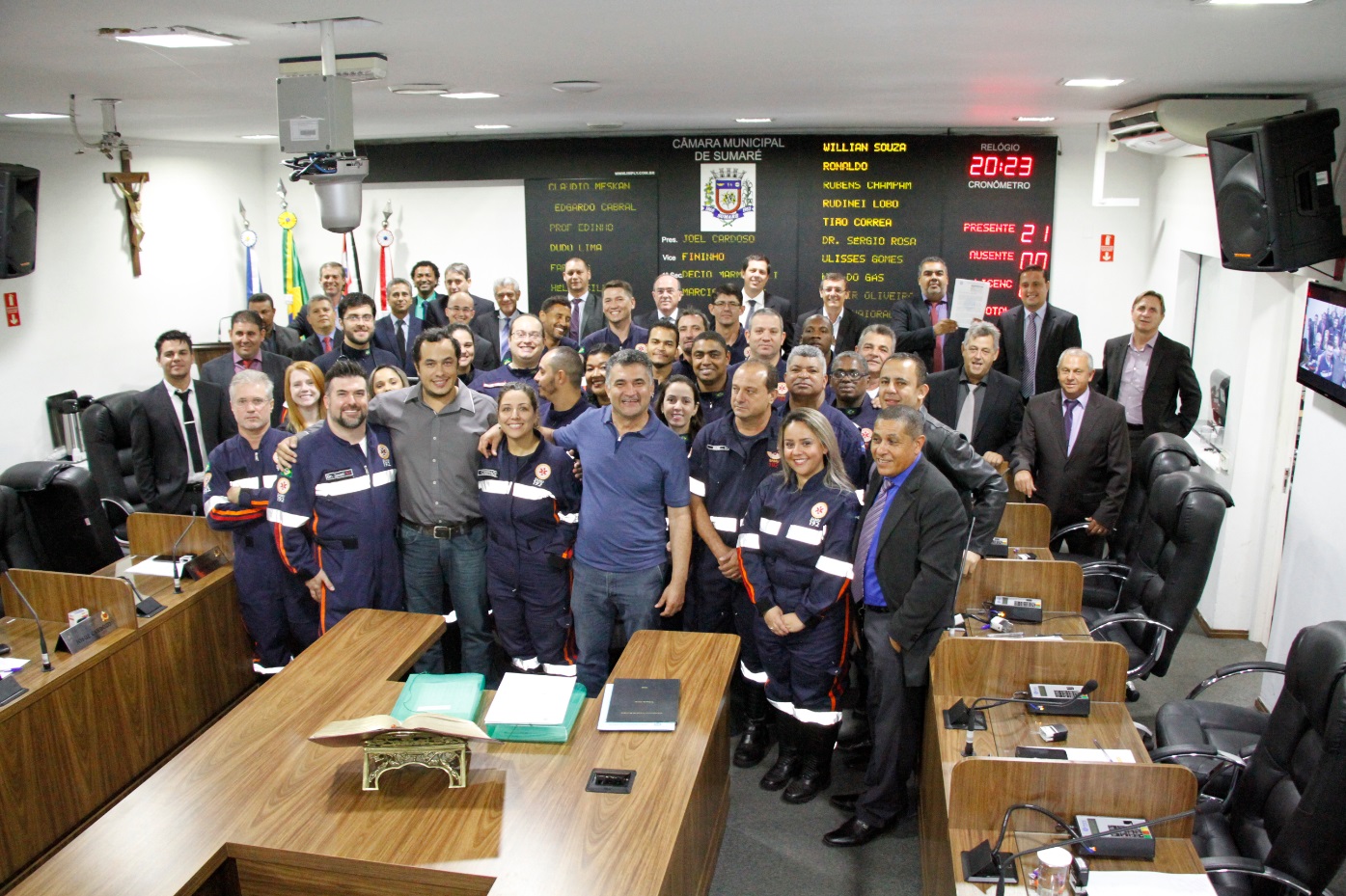 SAMU e Corpo de Bombeiros recebem homenagem na Câmara Municipal